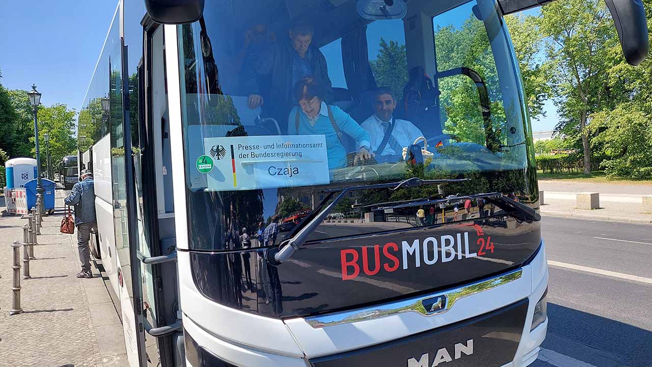 Ein Tag im politischen Berlin. Informationsfahrt.